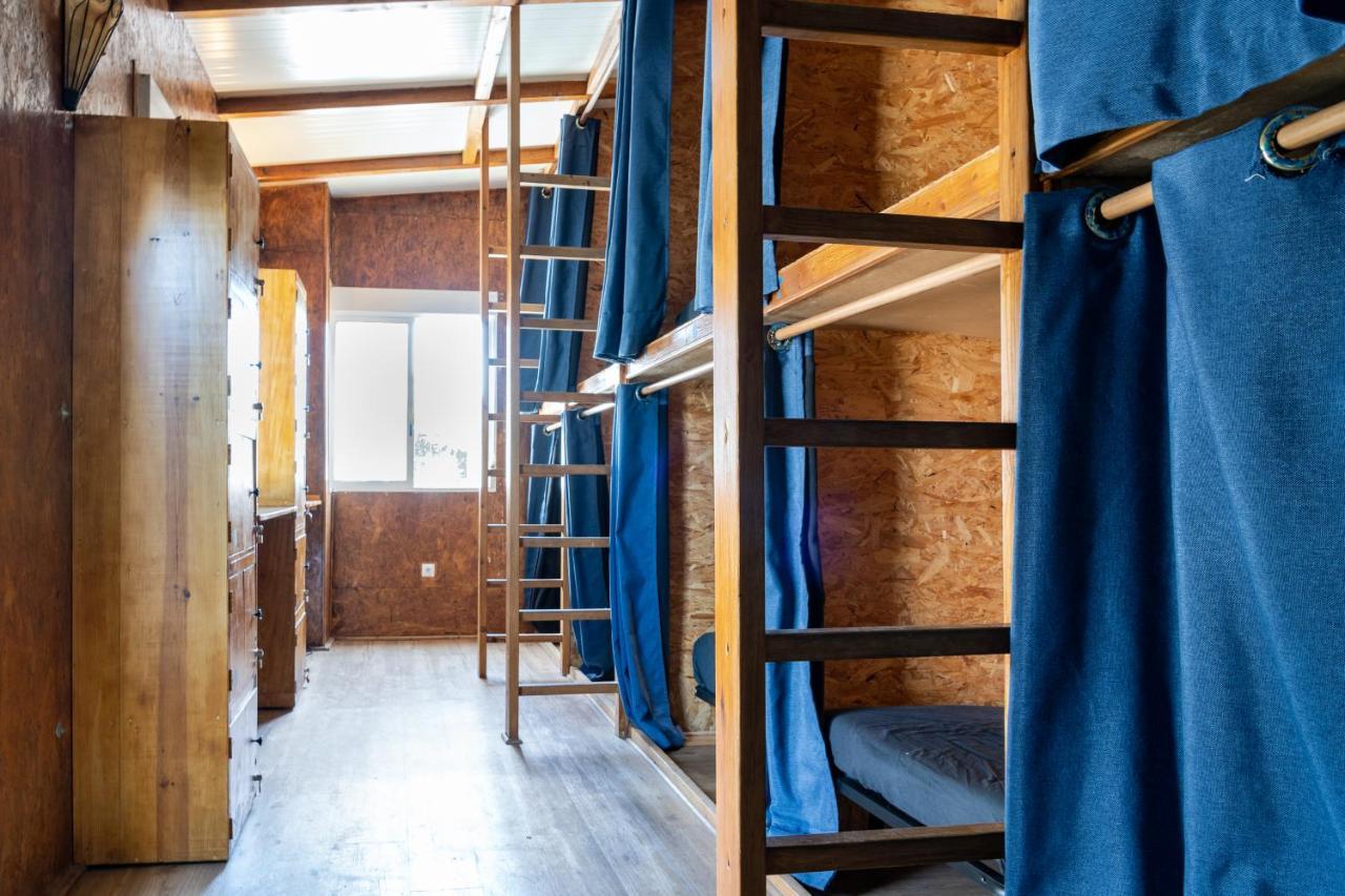 Casa Da Mata Surfhouse Hotel Costa de Caparica Ngoại thất bức ảnh